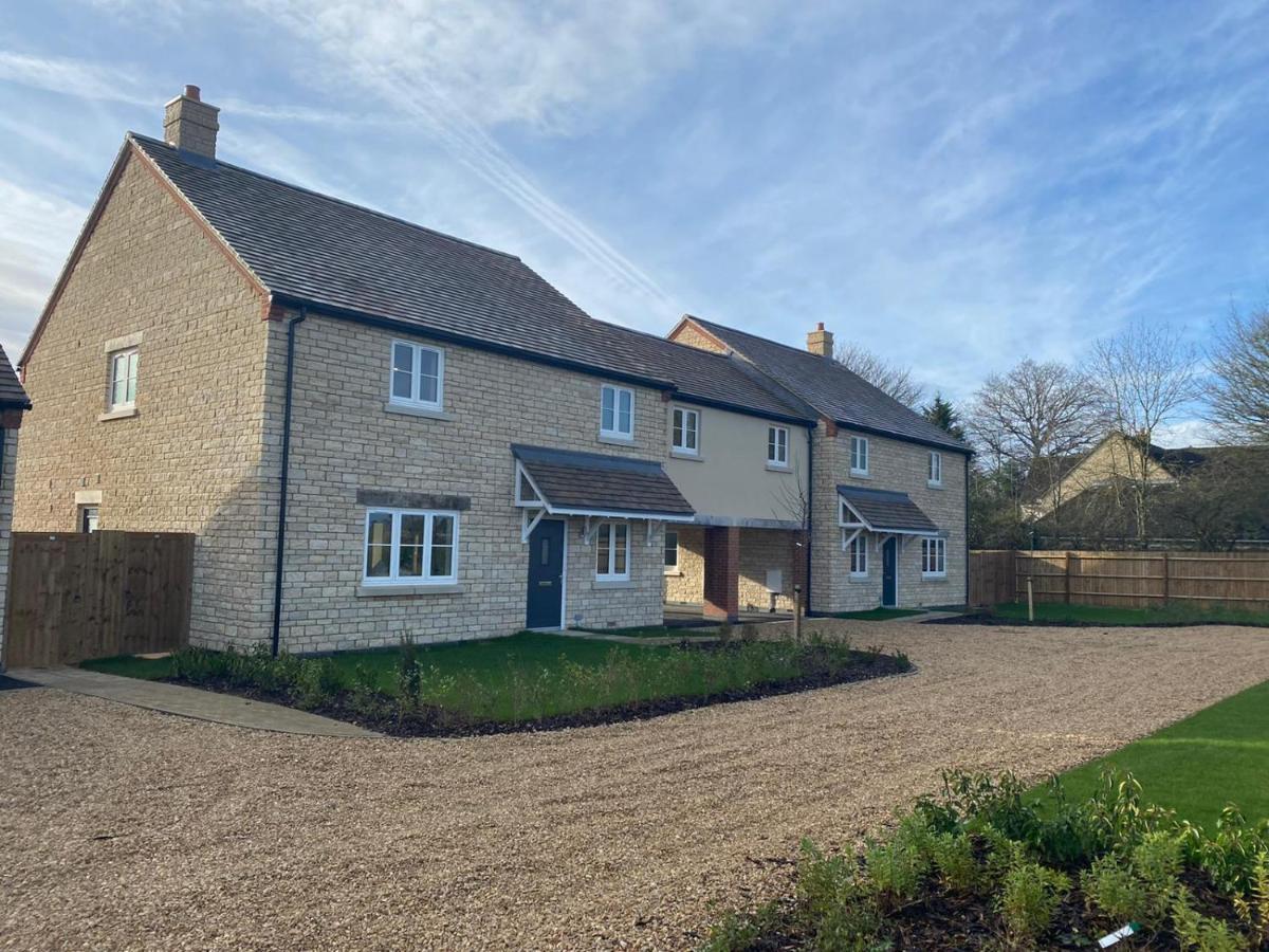 4 Freelands Gate, Witney, Oxfordshire Villa Exterior foto